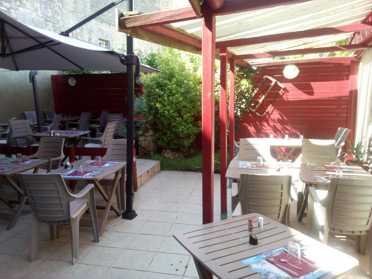 Hotel Restaurant De L'Union Mirambeau  Eksteriør billede